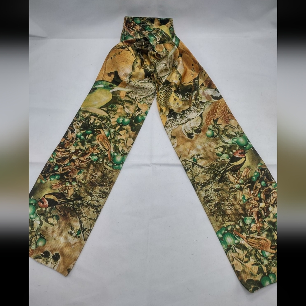 Vintage Polyester Bird Theme Ascot Tie